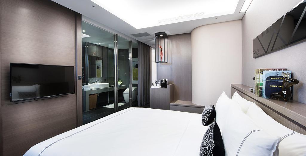 Hotel Reve Taichung Daya Extérieur photo