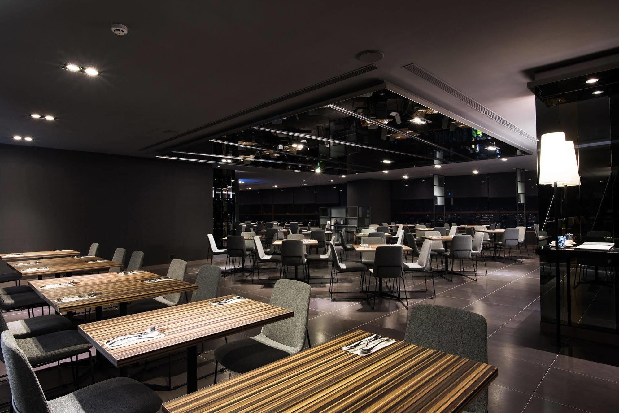 Hotel Reve Taichung Daya Extérieur photo