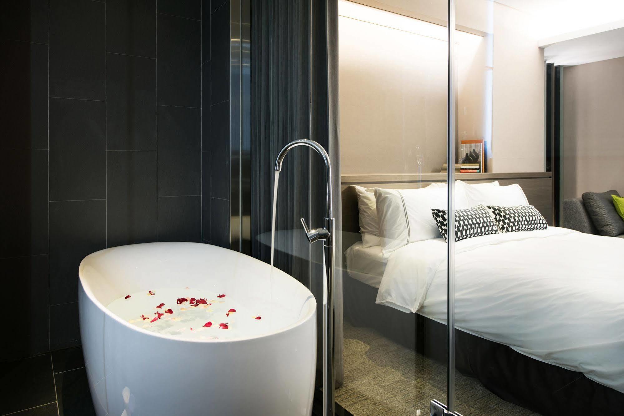Hotel Reve Taichung Daya Extérieur photo